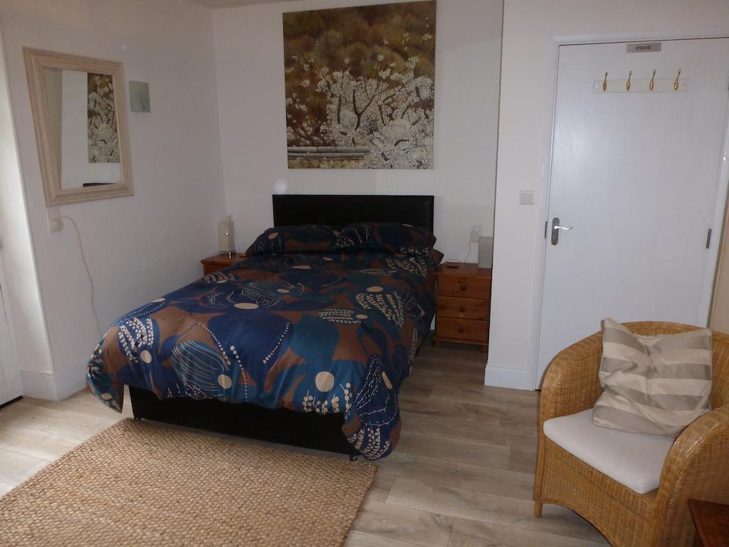 Mon Plaisir - Chambres D'Hotes ヴィルフランシュ・ド・ルエルグ 部屋 写真